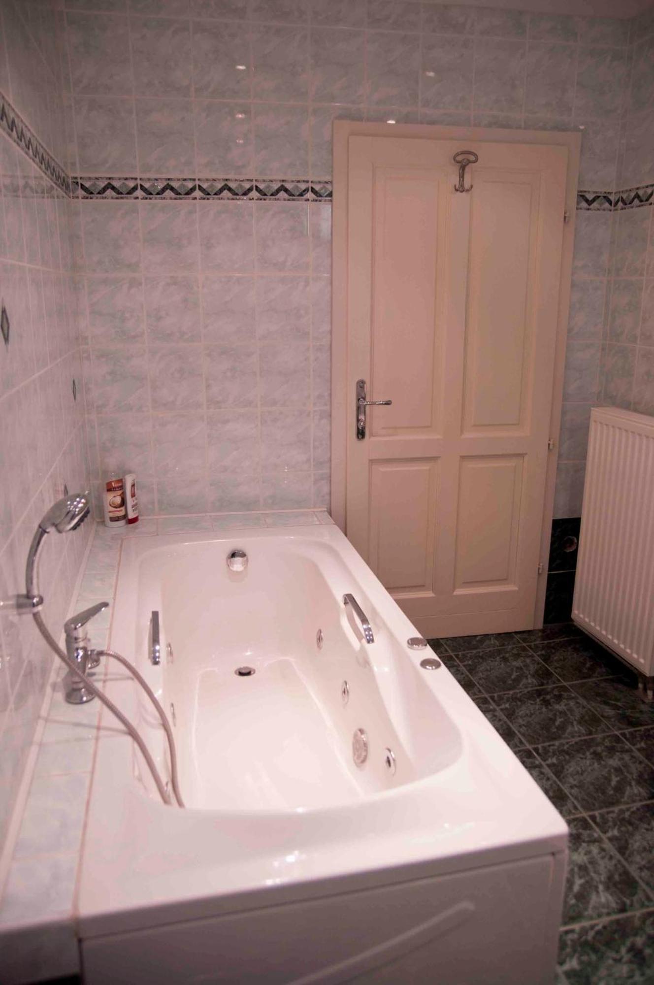 Apartment Ðakovo Oda fotoğraf