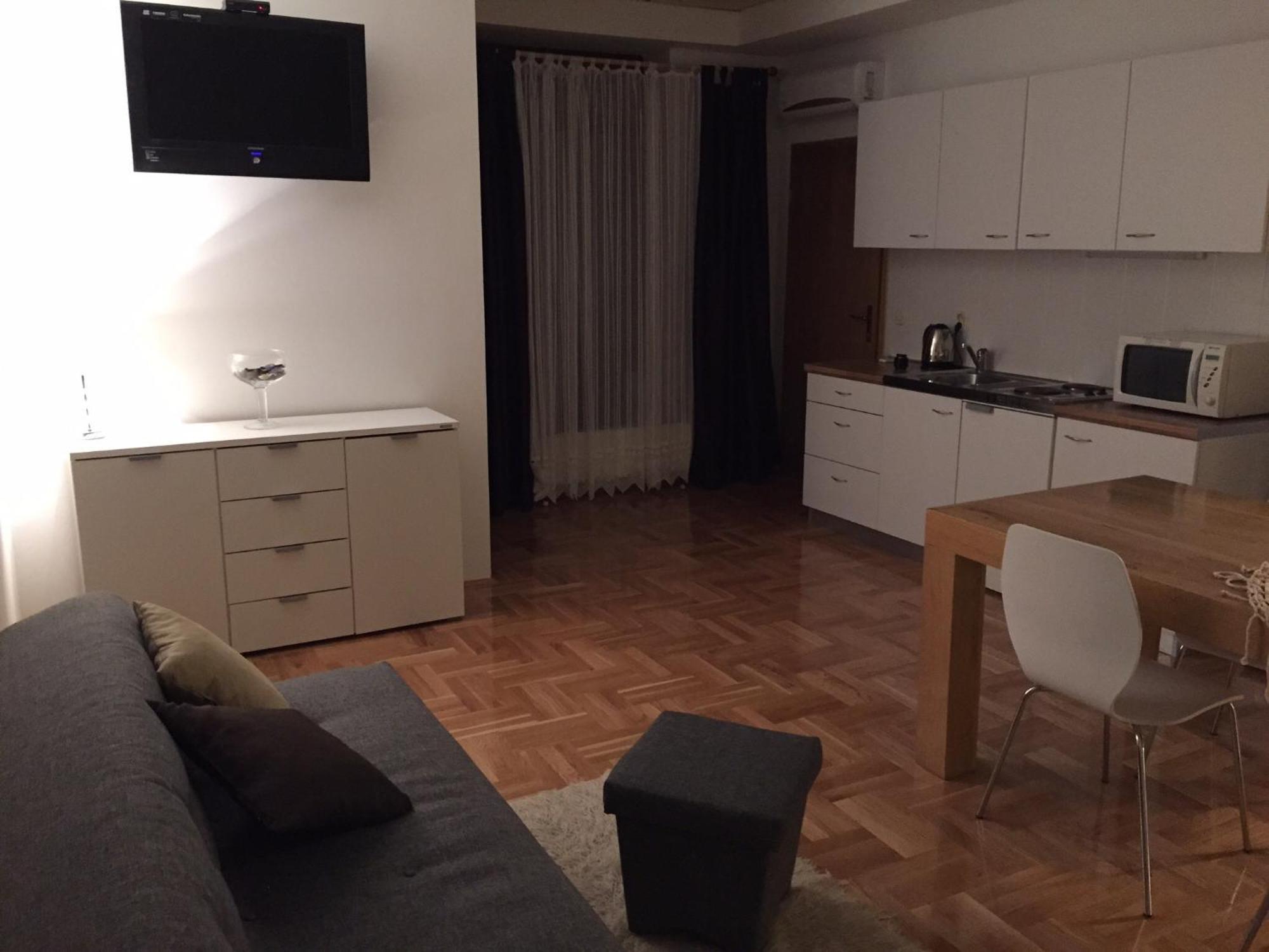 Apartment Ðakovo Oda fotoğraf